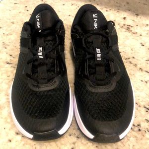 Nike MC Trainer Women's Training Shoes